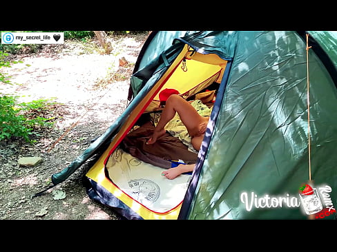 ❤️ Gefilmd op camera Gepassioneerd aftrekken Vreemdeling in een tent Porno at us nl.appassistance.ru ☑