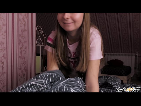 ❤️ Blondie zuigt haar BFF's diep en krijgt Cum in haar mond Porno at us nl.appassistance.ru ☑